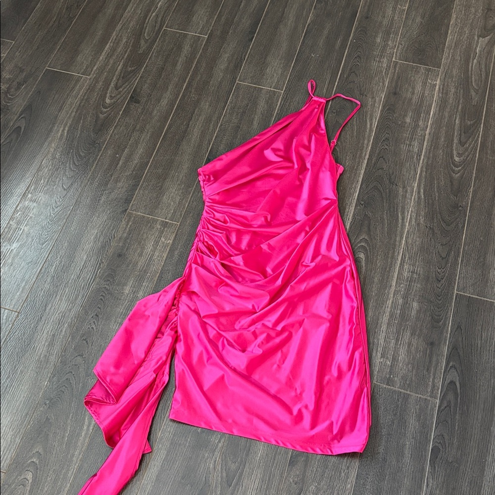 Chic One-Shoulder Magenta Dress - Picture 7 of 10